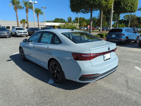 New 2025 Volkswagen Jetta SE image 7