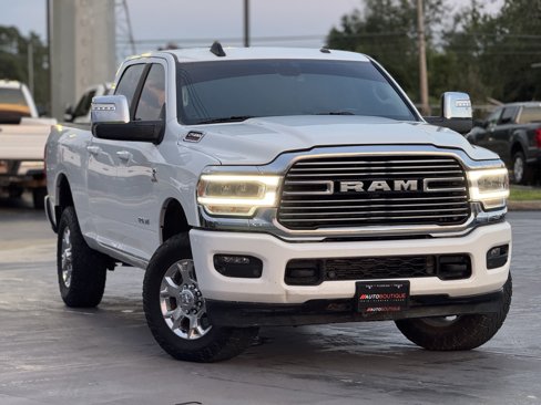 Used 2024 RAM 2500 Laramie image 3