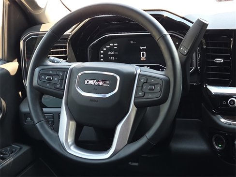 Used 2025 GMC Sierra 1500 Elevation image 13