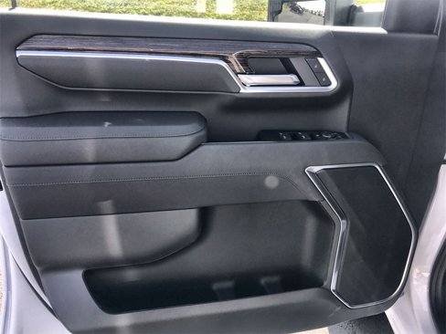 New 2026 GMC Sierra 3500 SLE w/ SLE Convenience Package image 13