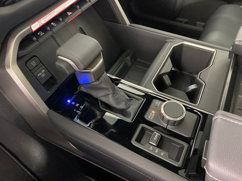 New 2026 Toyota Tundra Limited image 24