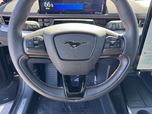 Certified 2022 Ford Mustang Mach-E GT image 18
