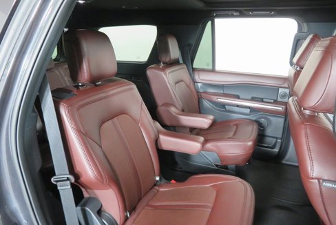 Used 2024 Ford Expedition Limited image 33