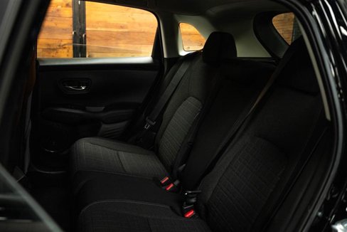 Used 2025 Honda HR-V LX image 10