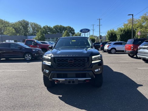 Used 2023 Nissan Frontier PRO-4X w/ Pro Convenience Package image 2