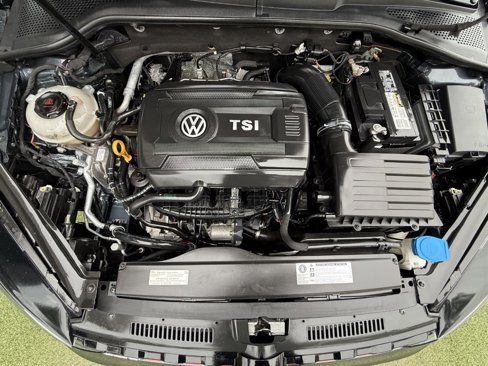 Used 2020 Volkswagen GTI S image 28