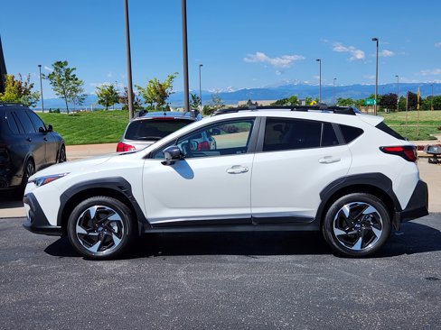 Used 2024 Subaru Crosstrek 2.5i Limited image 2