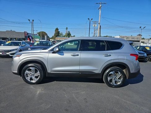 Used 2023 Hyundai Santa Fe SEL image 4
