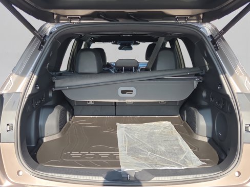 Certified 2025 Subaru Forester Limited image 35