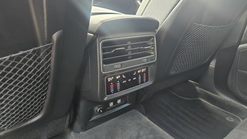 Used 2019 Audi Q8 Premium Plus image 23