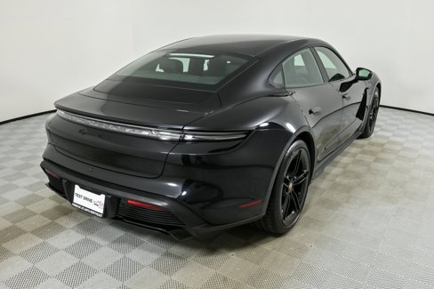 New 2025 Porsche Taycan GTS image 29