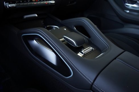 New 2026 Mercedes-Benz GLE 63 AMG S image 25