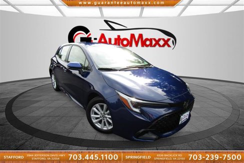 Used 2023 Toyota Corolla SE w/ SE Premium Package image 3