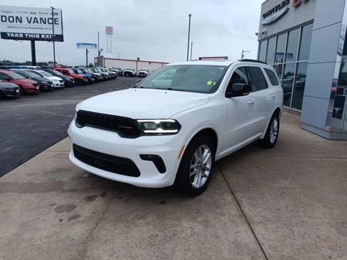 Used 2023 Dodge Durango GT image 2