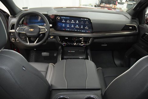 New 2026 Chevrolet Suburban Premier image 31