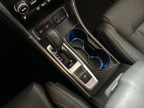 Used 2021 Subaru Ascent Limited w/ Technology Package image 32