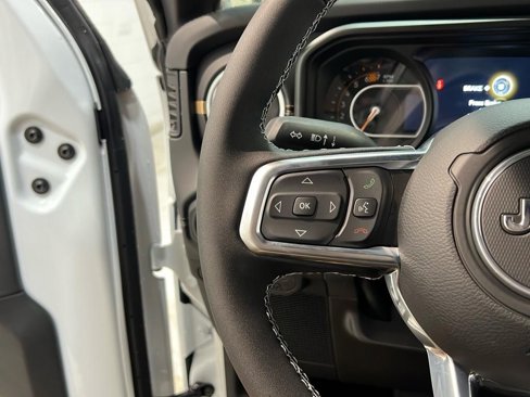 New 2025 Jeep Wrangler Sahara w/ Safety Group image 31
