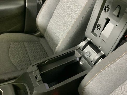 Used 2024 Chevrolet Equinox LT w/ LPO, Floor Liner Package image 29