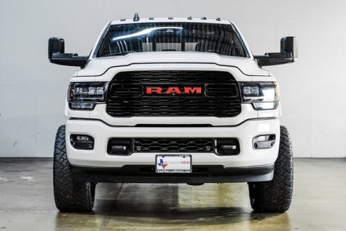 Used 2022 RAM 2500 Limited image 6