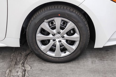 New 2025 Toyota Corolla LE image 12
