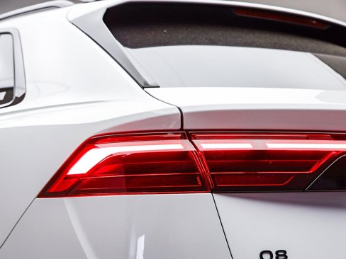 New 2025 Audi Q8 Premium Plus image 11
