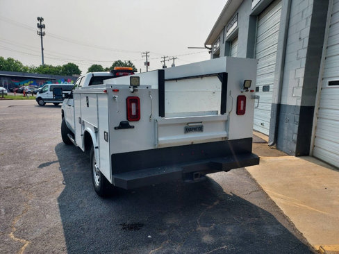 Used 2019 Chevrolet Silverado 2500 W/T w/ WT Convenience Package image 7