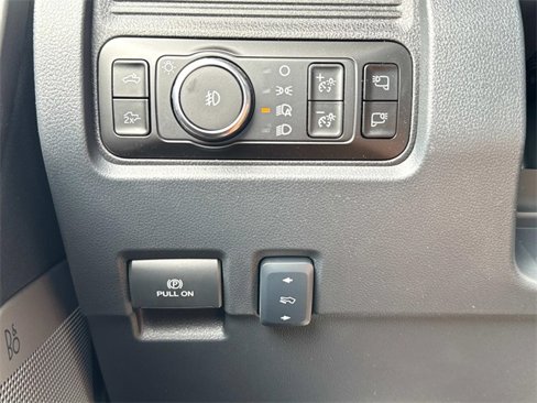 New 2025 Ford F350 Lariat w/ Lariat Ultimate Package image 19