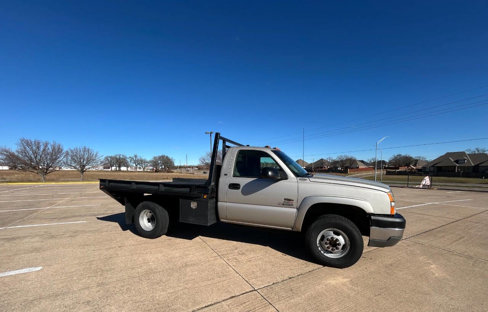 Used 2005 Chevrolet Silverado 3500 LS w/ Heavy-Duty Power Package image 16