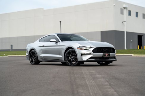 Used 2019 Ford Mustang Coupe w/ Black Accent Package image 4