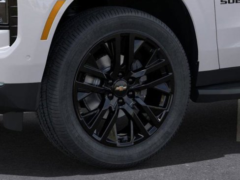New 2025 Chevrolet Suburban Premier image 9