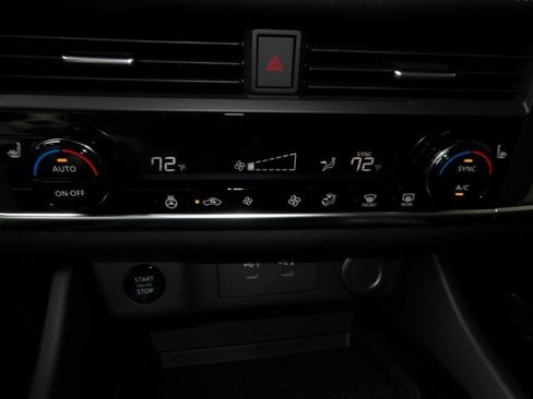 New 2026 Nissan Rogue SV image 25