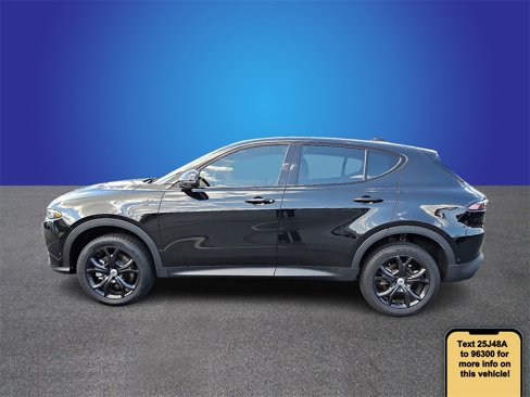 Used 2024 Dodge Hornet GT w/ Tech Pack w/o Parking image 7