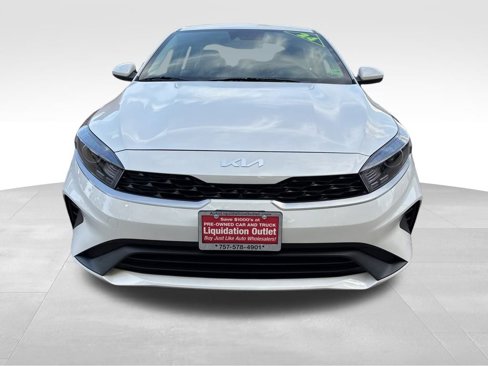 Used 2024 Kia Forte LXS image 9