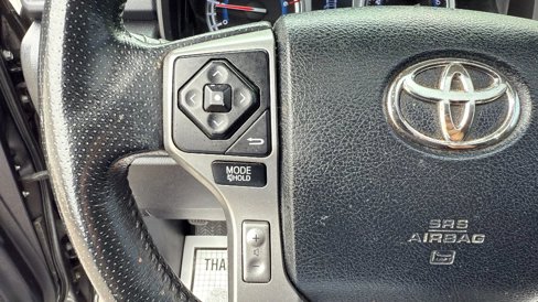Used 2014 Toyota 4Runner Limited image 23