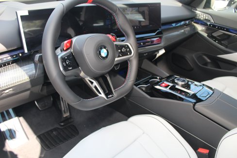 New 2026 BMW M5 w/ Executive Package image 13