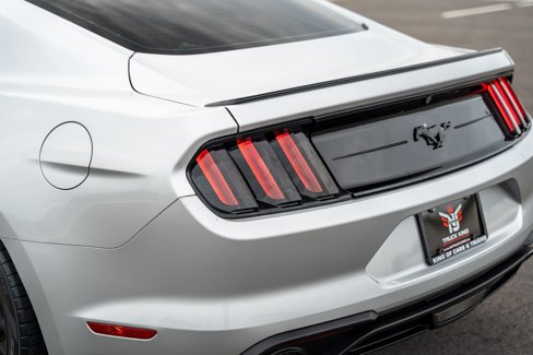 Used 2019 Ford Mustang Coupe w/ Black Accent Package image 17
