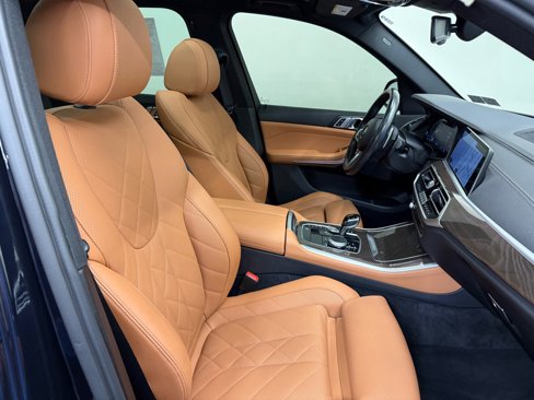 Used 2023 BMW X5 xDrive40i w/ M Sport Package image 13