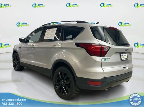 Used 2019 Ford Escape SE image 8