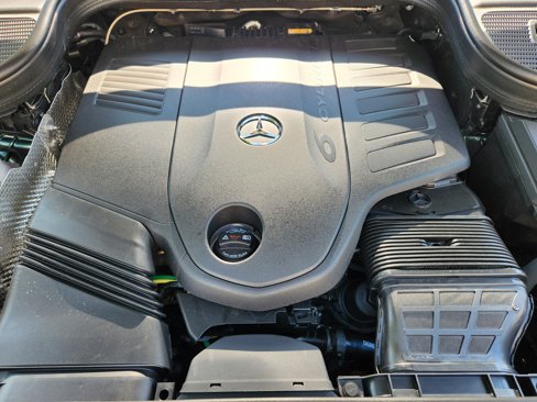 New 2026 Mercedes-Benz GLS 450 4MATIC image 32