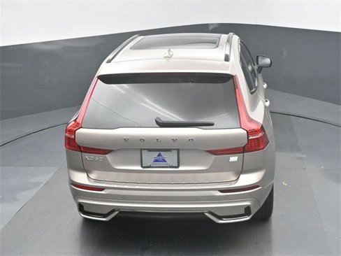 Used 2024 Volvo XC60 T8 Plus w/ Protection Package Premier image 47