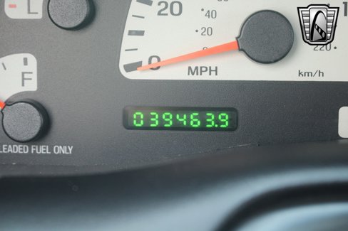 Used 2001 Ford F150 Lightning image 17