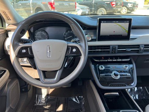 Used 2021 Lincoln Corsair AWD image 9