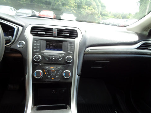 Used 2018 Ford Fusion S image 26