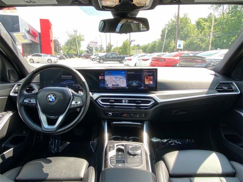 Used 2024 BMW 330i xDrive Sedan w/ Convenience Package image 16