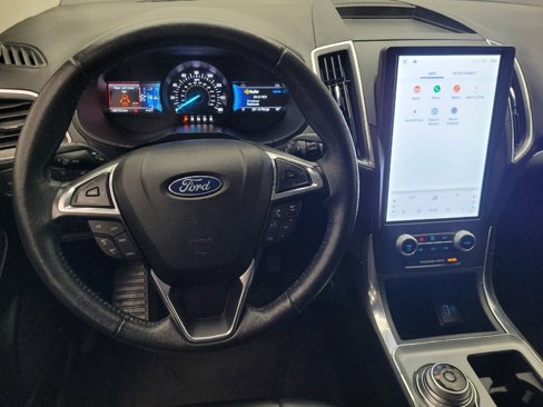 Used 2022 Ford Edge Titanium image 22