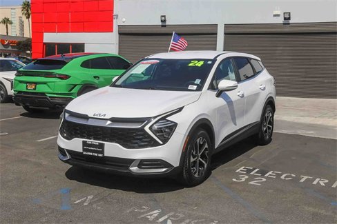 Certified 2024 Kia Sportage EX image 5