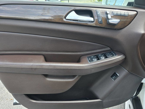 Used 2017 Mercedes-Benz GLS 450 4MATIC image 18