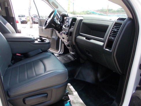 Used 2018 RAM 2500 Tradesman image 9