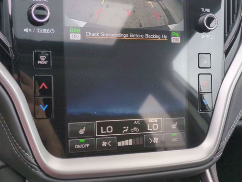 New 2025 Subaru Outback Limited image 27