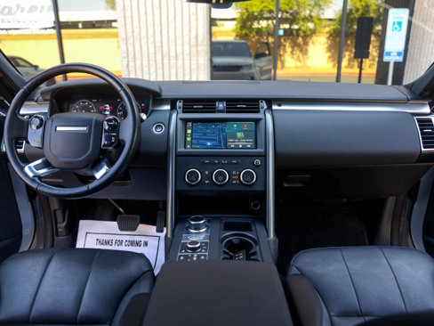 Used 2020 Land Rover Discovery Landmark image 55